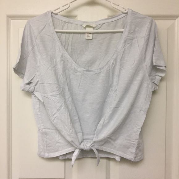 H&M Tops - BASIC TIE-FRONT TEE H&M Tops - BASIC TIE-FRONT TEE